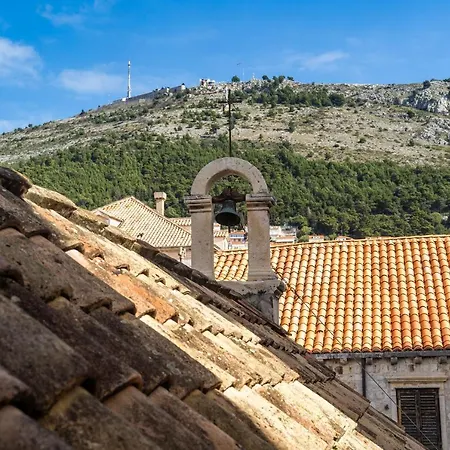 Apartment Laus Ii, Lovely In Old Town