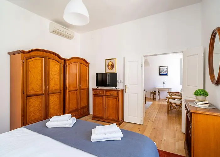 Laus Ii, Lovely In Old Town * Dubrovnik