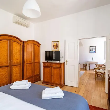 Laus Ii, Lovely In Old Town * Dubrovnik