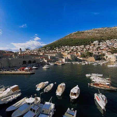 Daire Laus Ii, Lovely In Old Town